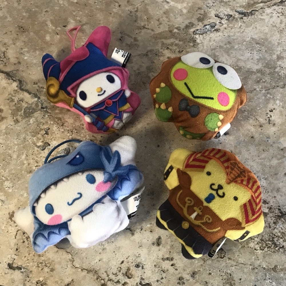 McDONALD'S YUGIOH SANRIO HELLO KITTY & FRIENDS TOY PLUSH LOT OF 4